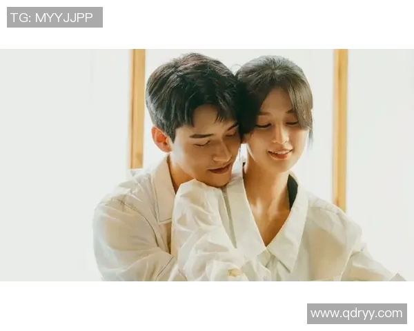 足球明星倾心追逐热巴的浪漫故事与背后不为人知的情感纠葛 足球明星倾心追逐热巴的浪漫故事与背后不为人知的情感纠葛