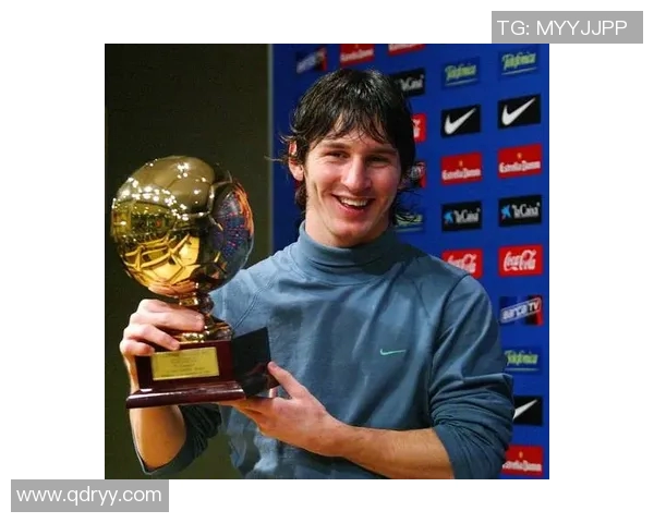 现役足球明星盘点全球足坛顶尖球员及其成就与影响力 现役足球明星盘点全球足坛顶尖球员及其成就与影响力