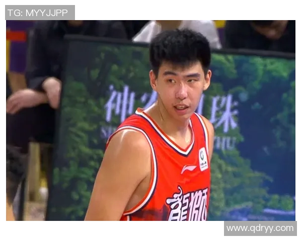明星篮球水平出众的背后故事与他们的训练秘诀揭秘 明星篮球水平出众的背后故事与他们的训练秘诀揭秘